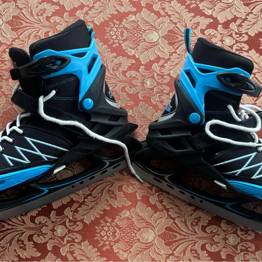 Adjustable Size 6-9 Mens Lake Placid Blue and Black Ice Skates - Picture 3 of 3